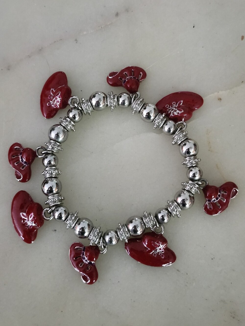 Vtg Red Hat Charm Beaded Bracelet Silver Tone- Red Hat Society